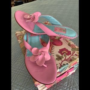 Lily Pulitzer pink sandals 9.5